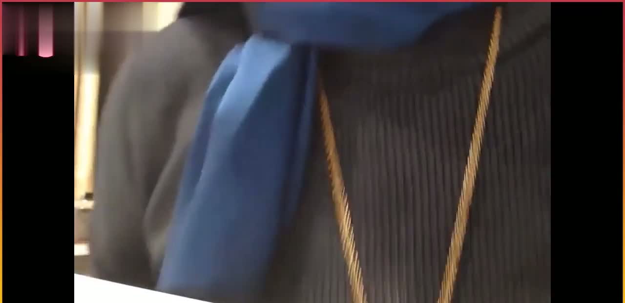 Türbanlı milf ifşa meme açıyor